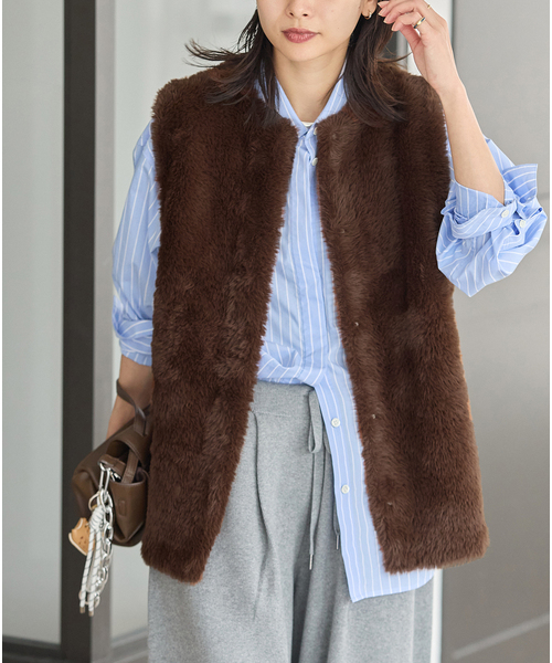 JOURNAL STANDARD（ジャーナルスタンダード）の「《追加》ダブルフェイスフェザークルーネックベスト（ベスト・レディース・ベージュ/チョコ・FREE）」の13枚目の写真