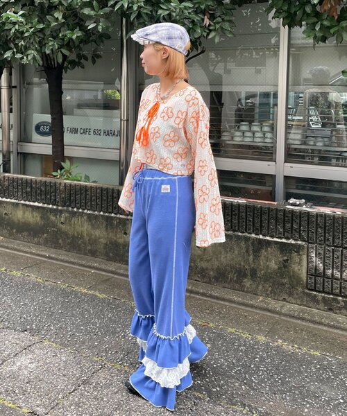 HELLO.SANFRANCISCO（ハローサンフランシスコ）の「【HELLO.SANFRANCISCO/ハローサンフランシスコ】2WAYフラワーシアー刺繍ボレロ（カーディガン/ボレロ・レディース・イエロー/ブラック/ホワイト・ONE SIZE）」の10枚目の写真