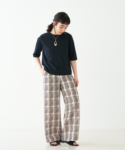 collex（コレックス）の「ブロックプリント風 ボタニカルプリントパンツ（その他パンツ・レディース・ベージュ/ブラック・フリー）」の14枚目の写真