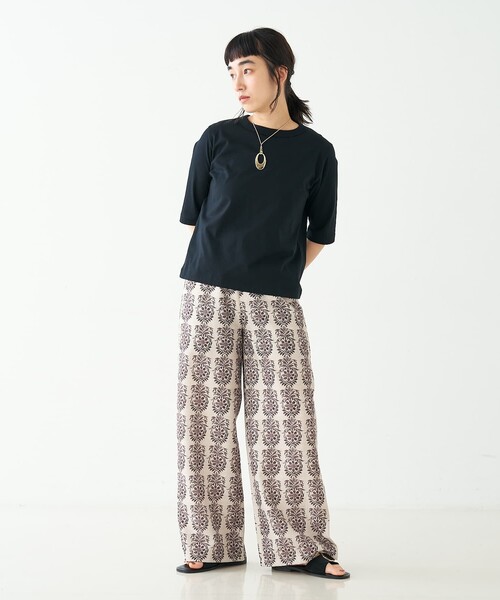 collex（コレックス）の「ブロックプリント風 ボタニカルプリントパンツ（その他パンツ・レディース・ベージュ/ブラック・フリー）」の16枚目の写真