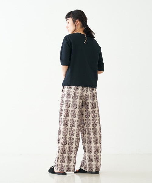 collex（コレックス）の「ブロックプリント風 ボタニカルプリントパンツ（その他パンツ・レディース・ベージュ/ブラック・フリー）」の17枚目の写真