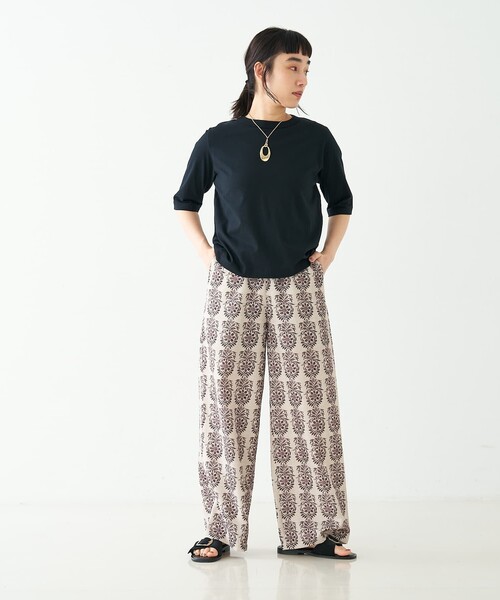 collex（コレックス）の「ブロックプリント風 ボタニカルプリントパンツ（その他パンツ・レディース・ベージュ/ブラック・フリー）」の20枚目の写真