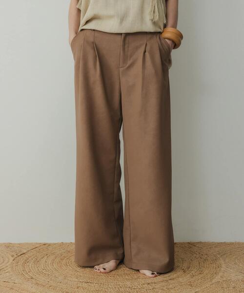 KBF(ケイビーエフ)の「Siltrata Melt pants(その他パンツ・レディース・ブラウン系その他/オリーブ・MEDIUM/LARGE)」の2枚目の写真