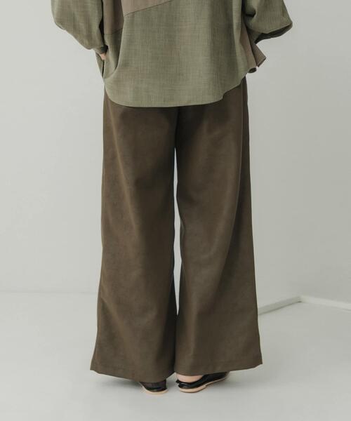KBF(ケイビーエフ)の「Siltrata Melt pants(その他パンツ・レディース・ブラウン系その他/オリーブ・MEDIUM/LARGE)」の18枚目の写真