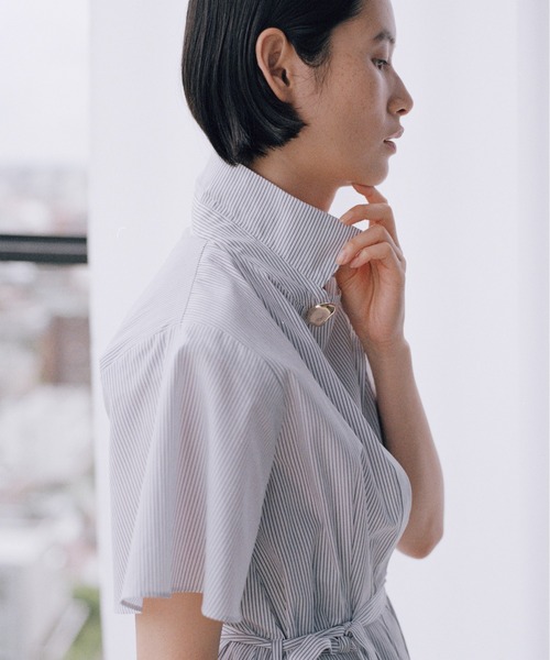 THE PERMANENT EYE(ザパーマネントアイ)の「【THE PERMANENT EYE/ザパーマネントアイ】ドレープスリーブワンピース(ワンピース・レディース・ストライプ/サックスブルー/ブラック・2/1)」の18枚目の写真