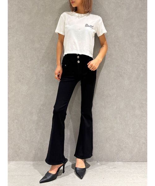GYDA(ジェイダ)の「【TINY低身長さん向け】ハイウエストBACKクロスフレアパンツ(デニムパンツ・レディース・インディゴブルー/ライトブルー/ブラック・X-SMALL/SMALL/MEDIUM)」の16枚目の写真