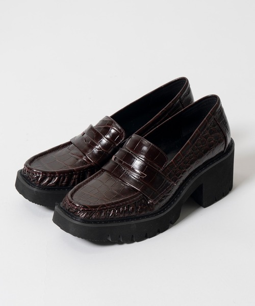 PRANK PROJECT(プランクプロジェクト)の「【2026Autumn Pre-Order】ボリュームソールギャザーローファー / Volume Sole Gathered Loafers(ローファー・レディース・ブラック/ボルドー・38/37/36)」の2枚目の写真