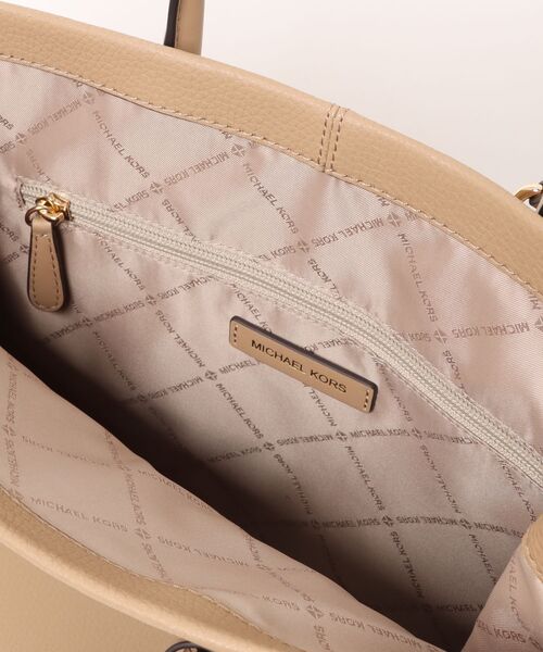 MICHAEL KORS(マイケルコース)の「MIRELLA EW トート ミディアム(トートバッグ・レディース・キャメル・FREE)」の4枚目の写真
