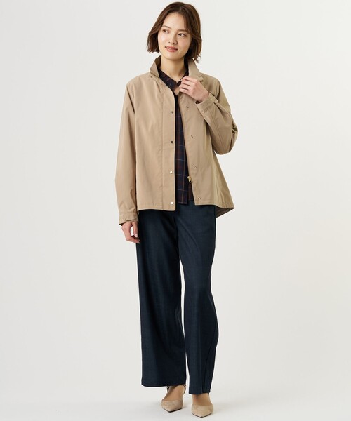 J.PRESS Ladies（J.プレス レディス）の「Artirosa フーデッド コート（その他アウター・レディース・ベージュ系/ネイビー系・XS/S）」の7枚目の写真