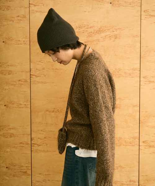 uchi.(ウチ)の「ミニバッグ付きメランジニットプルオーバー(ニット/セーター・レディース・ブラウン/ブルー/グレー・FREE)」の4枚目の写真