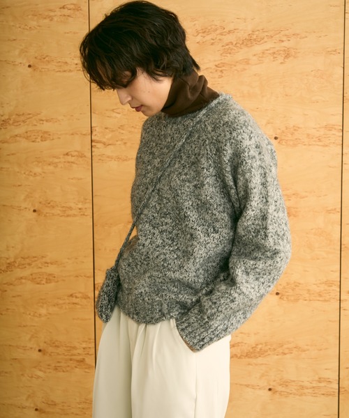 uchi.(ウチ)の「ミニバッグ付きメランジニットプルオーバー(ニット/セーター・レディース・ブラウン/ブルー/グレー・FREE)」の19枚目の写真