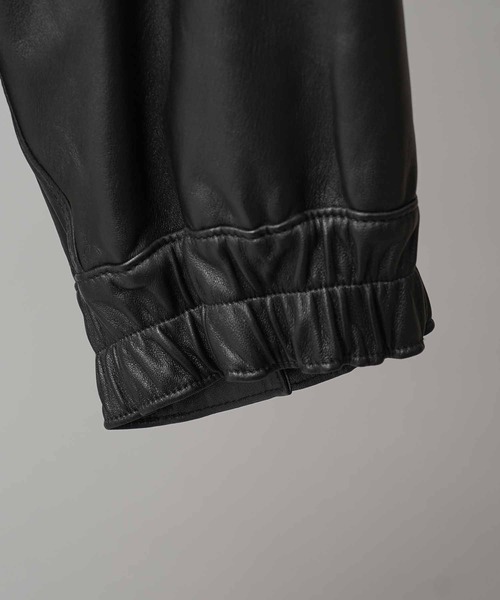 MAISON SPECIAL(メゾンスペシャル)の「《UNISEX》Sheep Leather Prime-Over Trucker Jacket/シープレザープライムオーバーGジャン【MAISON SPECIAL/メゾンスペシャル】(ブルゾン・メンズ・ブラック/ダークブラック・0/1/2)」の18枚目の写真