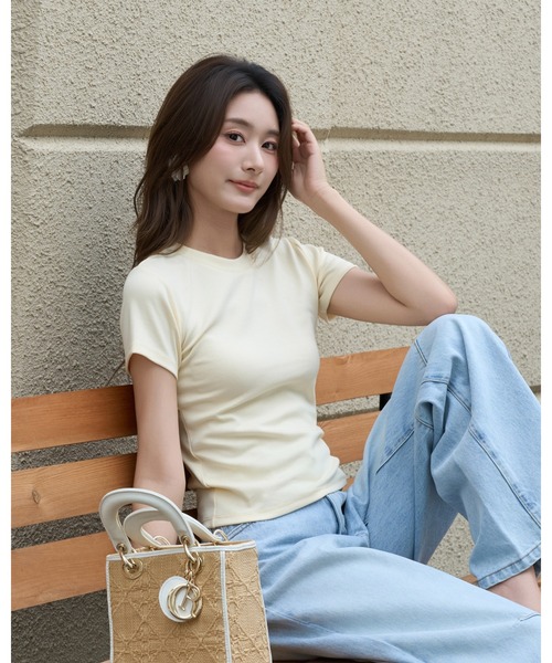 BIRTHDAY BASH(バースデイバッシュ)の「BASIC CREW TOPS(ベーシッククリュートップス)(Tシャツ/カットソー・レディース・ブラック/ホワイト/イエロー/ピンク/ミント・FREE)」の6枚目の写真
