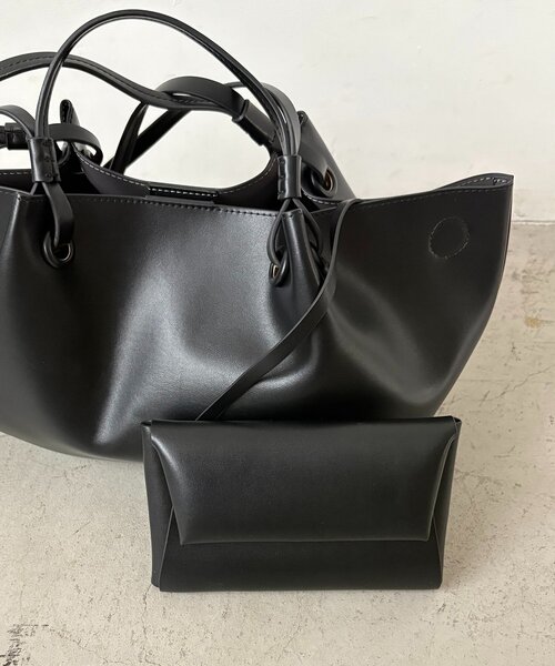 CAPRICIEUX LE'MAGE(カプリシューレマージュ)の「【変形2way】ラウンドタックトートバッグ(トートバッグ・レディース・ブラック/ベージュ/ブラウン・FREE)」の14枚目の写真