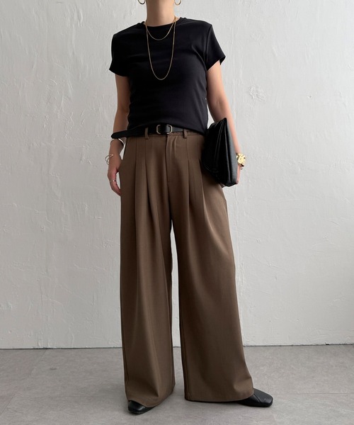 LBC(エルビーシー)の「【美シルエット神パンツ】レースベルトタックワイドパンツ(その他パンツ・レディース・ベージュ/カーキ/チャコール・M/L)」の13枚目の写真