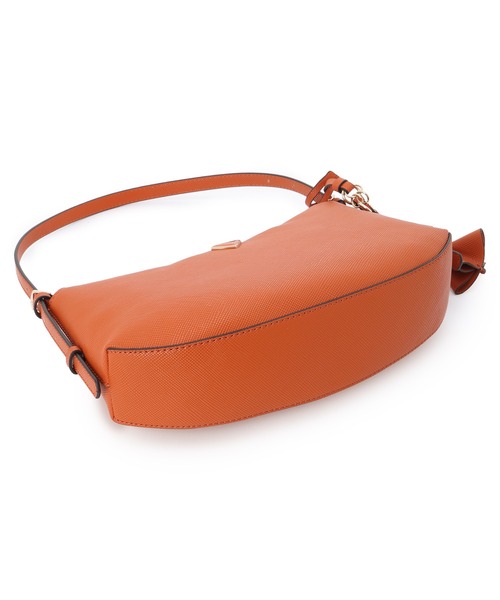 Guess(ゲス)の「DANIELLE Medium Shoulder Bag ハンドバッグ ショルダーバッグ(ハンドバッグ・レディース・ブラック/オレンジ・ONE SIZE)」の7枚目の写真
