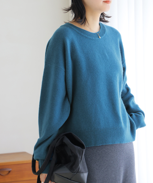 JOURNAL STANDARD(ジャーナルスタンダード)の「MUSIC クルーネックプルオーバー(ニット/セーター・レディース・チャコールグレー/ライトブルー/ブラック/タン・FREE)」の4枚目の写真