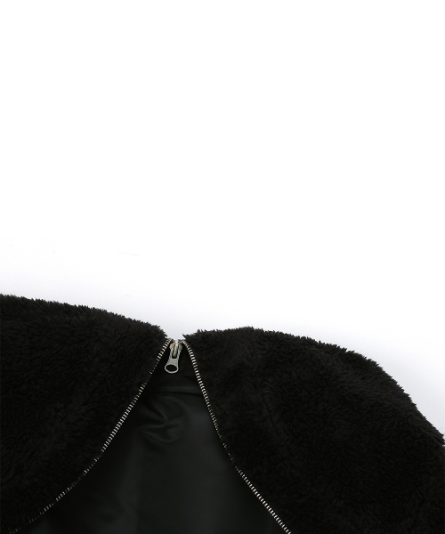 LUVISTRUE(ラヴイズトゥルー)の「RL FUR TRIM PATCH BOMBER JACKET(BLACK)(ブルゾン・レディース・その他・FREE)」の6枚目の写真