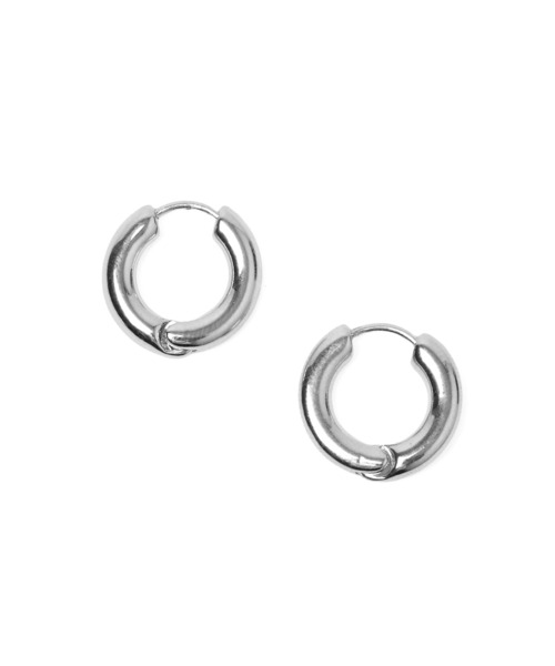 ROSE BUD(ローズバッド)の「BASIC CIRCLE PIERCING(ピアス(両耳用)・レディース・シルバー/ゴールド・ONE SIZE)」の4枚目の写真