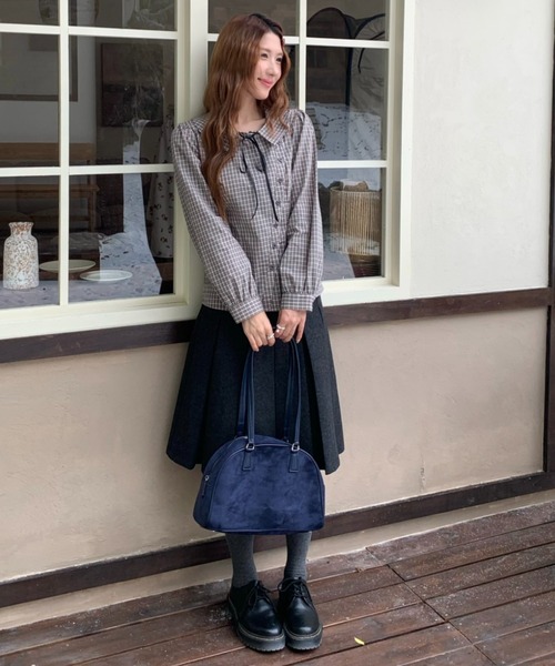 AsRiRe(アスリレイ)の「26aw 三色展開/綿100% リボンタイ付きチェック柄ラウンドカラーブラウス(シャツ/ブラウス・レディース・ベージュ/ネイビー/モカ・M)」の5枚目の写真