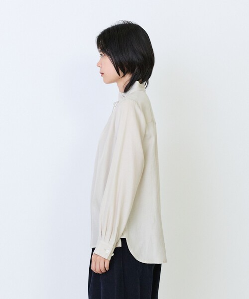 LOISIR（ロワズィール）の「断ち切り二重フレアーカラーブラウス（シャツ/ブラウス・レディース・ベージュ/グリーン系その他/ブラウン系その他・FREE）」の17枚目の写真