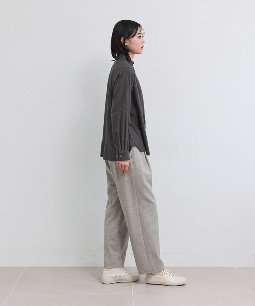 LOISIR（ロワズィール）の「断ち切り二重フレアーカラーブラウス（シャツ/ブラウス・レディース・ベージュ/グリーン系その他/ブラウン系その他・FREE）」の10枚目の写真