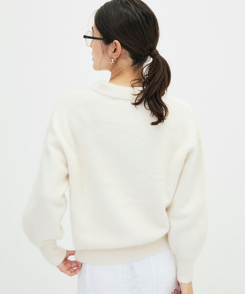 NOLLEY’S Sophi（ノーリーズソフィ）の「カシミヤ混へアリーポロ襟プルオーバー（ニット/セーター・レディース・ベビーピンク/ブラック/グレイッシュベージュ/オフホワイト・38）」の11枚目の写真