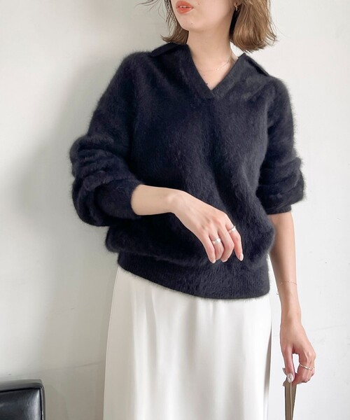 NOLLEY’S Sophi（ノーリーズソフィ）の「カシミヤ混へアリーポロ襟プルオーバー（ニット/セーター・レディース・ベビーピンク/ブラック/グレイッシュベージュ/オフホワイト・38）」の6枚目の写真