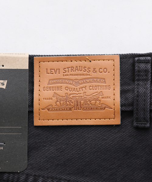 Spick & Span(スピックアンドスパン)の「LEVI’S(R) / リーバイス SUPER BAGGY JORT(その他パンツ・レディース・ネイビー/ブラック・26/25)」の17枚目の写真