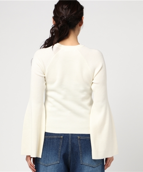 SLY（スライ）の「RIB FLARE SLEEVE HG TOPS（ニット/セーター・レディース・ライトピンク/ブラック/オフホワイト/グリーン系その他・2/1）」の7枚目の写真