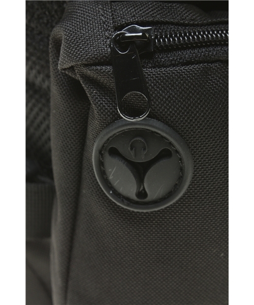 BEAMS(ビームス)の「THRASHER / Special Ops Backpack(バックパック/リュック・メンズ・ブラック・ONE SIZE)」の7枚目の写真