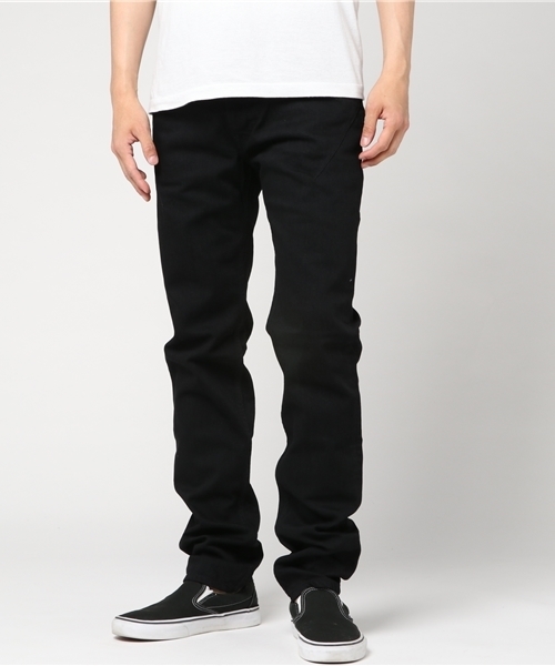 n(n) BY NUMBER (N)INE(エヌエヌバイナンバーナイン)の「SKINNY PANTS_STRECH DENIM(COLOR DENIM)(デニムパンツ・メンズ・ブラック・4/5/3/2)」の18枚目の写真