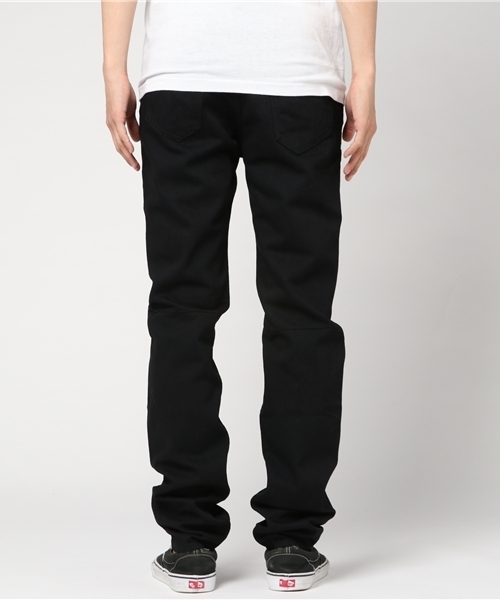 n(n) BY NUMBER (N)INE(エヌエヌバイナンバーナイン)の「SKINNY PANTS_STRECH DENIM(COLOR DENIM)(デニムパンツ・メンズ・ブラック・4/5/3/2)」の16枚目の写真