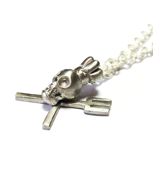 And A（アンドエー）の「ゾロ＆サンジネックレス（ONEPIECE×And A×Circle Bites）（ネックレス・メンズ・ホワイト/ブラック・FREE）」の3枚目の写真