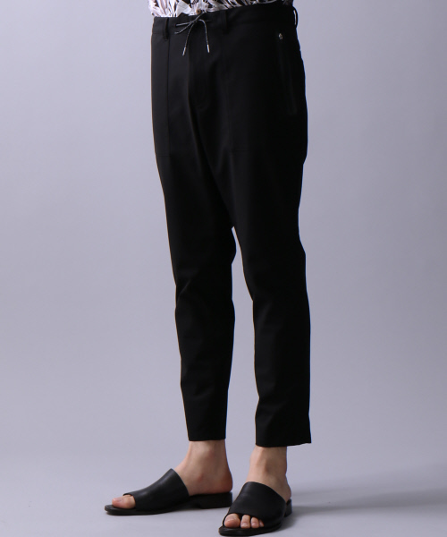 5351 POUR LES HOMMES(ゴーサンゴーイチプールオム)の「ストレッチテーパードパンツ(その他パンツ・メンズ・ブラック/グレー・46/44/48/50)」の10枚目の写真