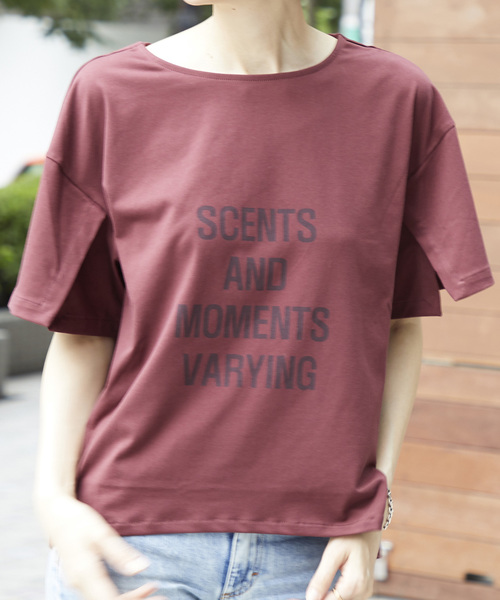 STUDIOUS SELECT（ステュディオスセレクト）の「【CLOCHE】袖スプリットメッセージTシャツ　71285674（Tシャツ/カットソー・レディース・ブラック/ホワイト/ブルー/ボルドー・FREE/2）」の4枚目の写真