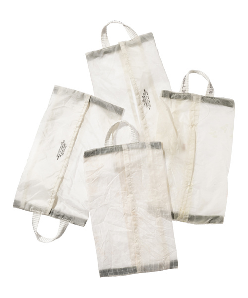 PUEBCO（プエブコ）の「VINTAGE PARACHUTE TISSUE COVER Standard（インテリア雑貨・メンズ・ホワイト/オリーブ/オレンジ・ONE SIZE）」の6枚目の写真