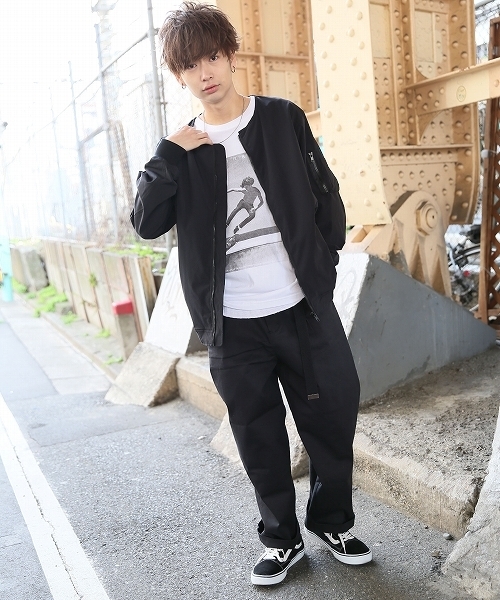 kutir(クティール)の「マルチWAYノーカラーMA-1(MA-1・メンズ・ブラック/ベージュ/カーキ・MEDIUM/LARGE)」の12枚目の写真