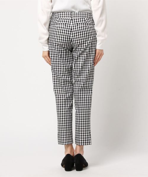 NATURAL BEAUTY BASIC（ナチュラルビューティーベーシック）の「ストレッチギンガムパンツ（その他パンツ・レディース・ブラック系その他・SMALL/X-SMALL/MEDIUM/LARGE）」の2枚目の写真