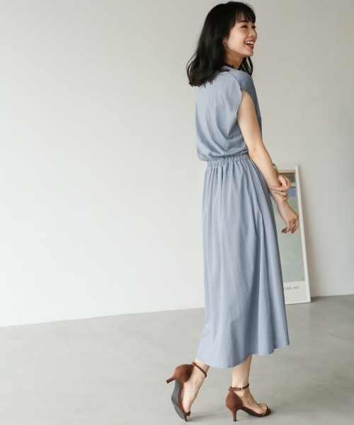 A part by（アパートバイ）の「WEB限定/CカシュクールSSワンピース 796918（ワンピース・レディース・ライトブルー/マスタード/ネイビー・FREE）」の4枚目の写真
