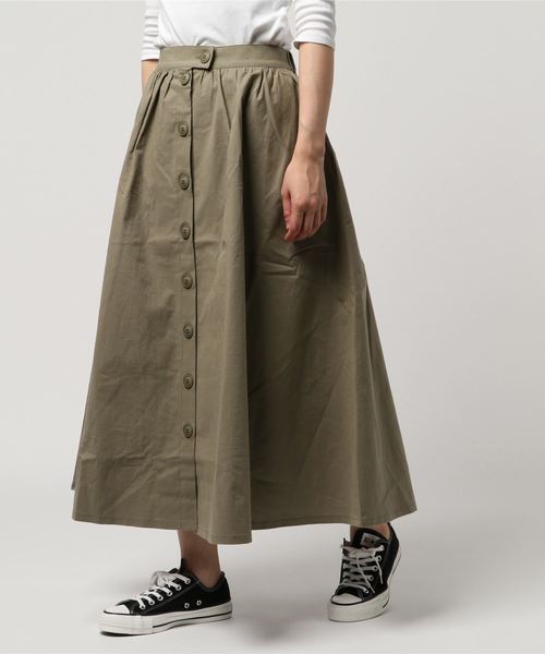 PUNYUS（プニュズ）の「前ボタンロングスカート（スカート・レディース・カーキ/ホワイト/ネイビー・4/1/3/2）」の3枚目の写真