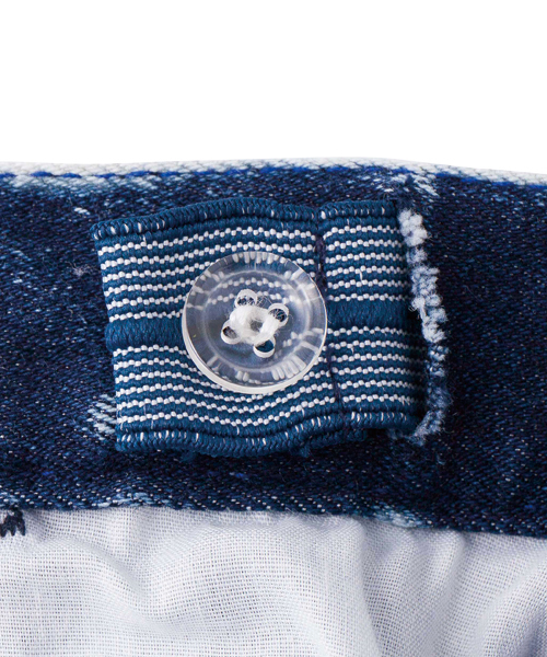 X-girl Stages（エックスガールステージス）の「EMBROIDERED  POCKET  BLEACH  HALF  JEAN (4T～7T)（デニムパンツ・キッズ・ブラック/インディゴブルー・4T/5T/6T/7T）」の6枚目の写真