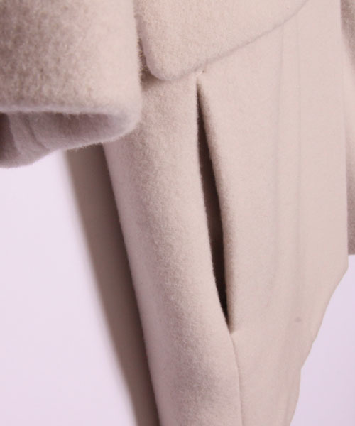 AMERICAN RAG CIE（アメリカンラグシー）の「モッサベロアフェミニンテーラードコート/AMR-dms-L132-CO071（その他アウター・レディース・ブラック/ピンクベージュ・FREE）」の16枚目の写真