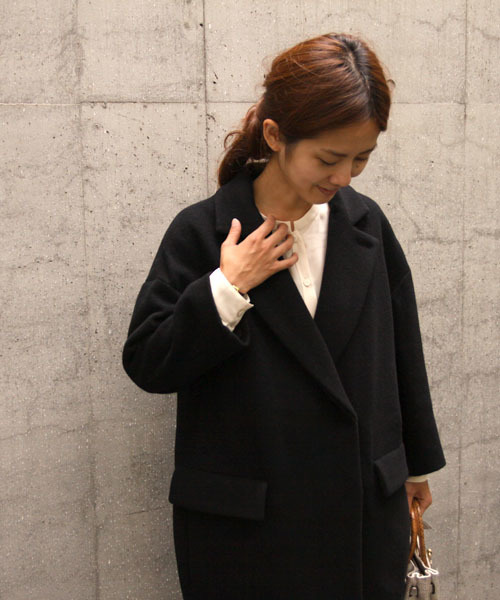 AMERICAN RAG CIE（アメリカンラグシー）の「モッサベロアフェミニンテーラードコート/AMR-dms-L132-CO071（その他アウター・レディース・ブラック/ピンクベージュ・FREE）」の7枚目の写真