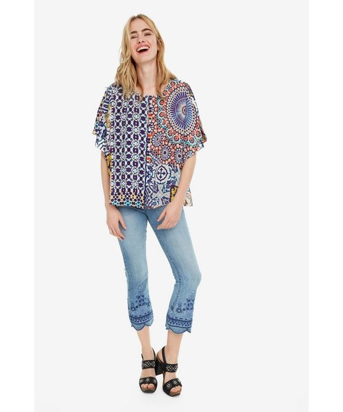 Desigual（デシグアル）の「パッチワーク ブラウス AGADIR（シャツ/ブラウス・レディース・ブルー・S/M/L/2L/SS/3L）」の2枚目の写真