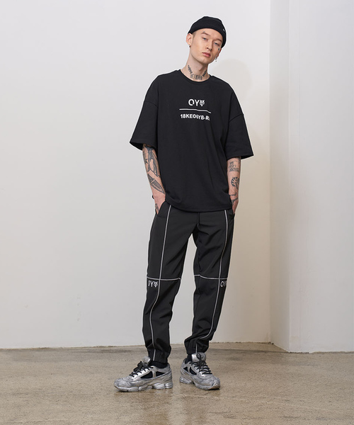 OY（オーワイ）の「ベーシックロゴ半袖Tシャツ/カットソー（Tシャツ/カットソー・メンズ・ホワイト/ブラック・FREE）」の9枚目の写真