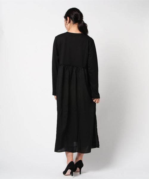coca(coca)(コカ)の「異素材切り替えウエストフリルワンピース(ワンピース・レディース・ブラック・ONE SIZE)」の3枚目の写真