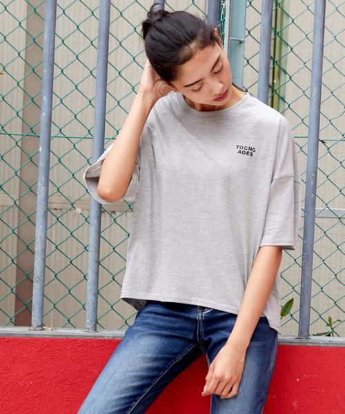 Bifrost(ビフレスト)の「BIG ロゴTシャツ(Tシャツ/カットソー・レディース・ブラック/ベージュ/オフホワイト/グリーン/杢グレー・FREE)」の17枚目の写真