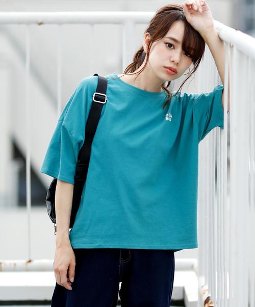 Bifrost(ビフレスト)の「BIG ロゴTシャツ(Tシャツ/カットソー・レディース・ブラック/ベージュ/オフホワイト/グリーン/杢グレー・FREE)」の14枚目の写真