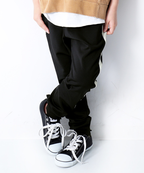 devirock（デビロック）の「ライントラックパンツ（その他パンツ・キッズ・その他2/その他3/その他4/その他1・95cm/100cm/110cm/120cm/130cm/140cm/150cm/160cm/80ｃｍ/90cm）」の2枚目の写真